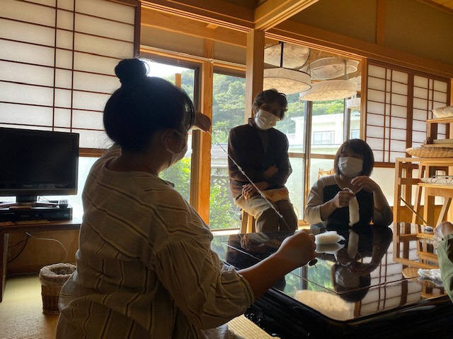 綿摘み＆糸紡ぎ体験