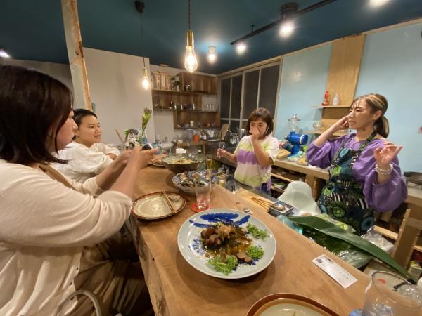 小料理と女将とみどり荘