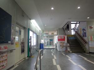 本館１階ロビー