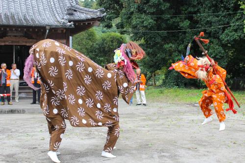 平岩獅子舞