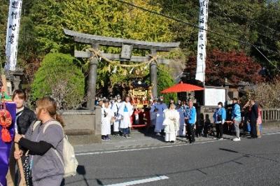 御旅所への御渡幸