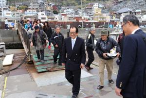島民とのお別れ