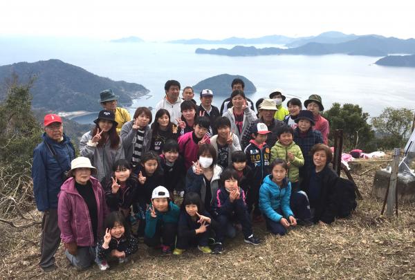頂上にて記念撮影