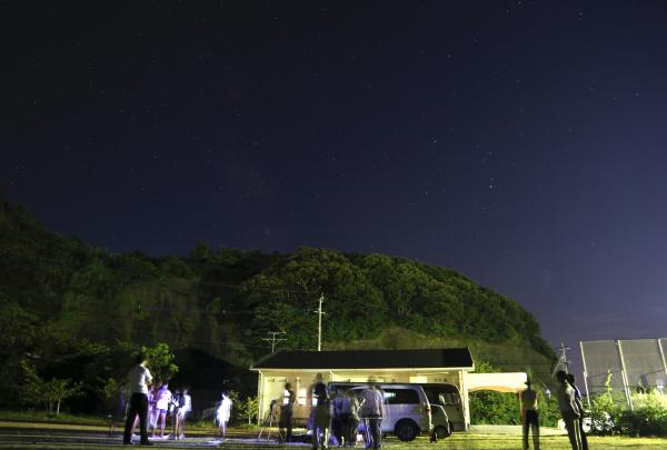 夜は星の観察