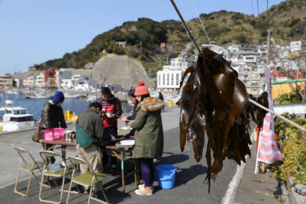 島ブラ・クロメ巻き体験・かんたん海遊び＋かずまき焼き体験