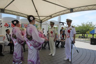 入港式の様子です