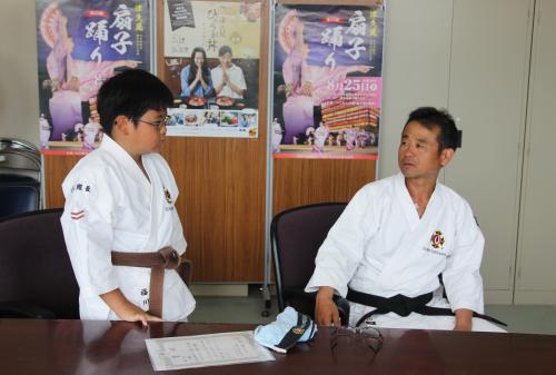 父親の凡司郎選手と息子の海斗選手です