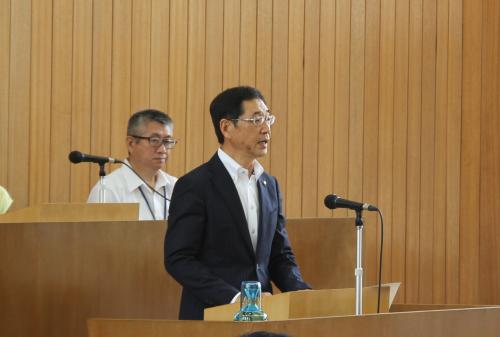 市長も質問に対し真摯に答弁しました
