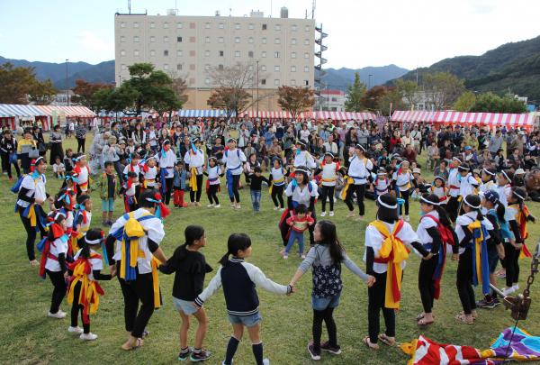 ２日目のふるさと振興祭イベントの様子です