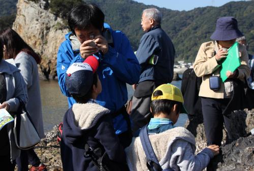 身近に宇宙や地球の歴史を感じとることができました
