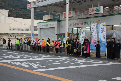 交通ルールの遵守や安全運転を心がけましょう