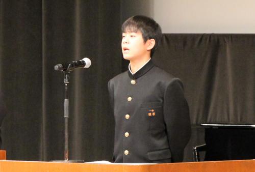 中学生弁論に、桂原大和さん（一中２年）が、『誰もが過ごしやすい環境作りを』を発表しました