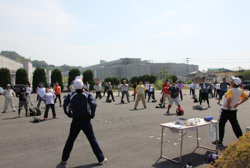 このウォーキング大会は、県民すこやかスポーツ祭の種目にも指定されており、地元の人を始め、県下からたくさんのウォーカーが集まりました