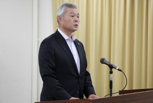 顧問の高野市議会議長があいさつを述べました