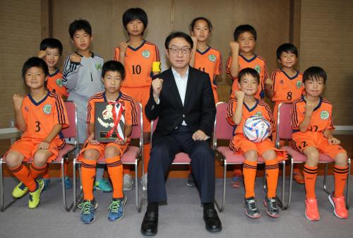 ６月初旬に開催された「第７回OFA Boys（U‐10）Girlsサッカーフェスティバル」の結果、千怒サッカースポーツ少年団が見事、優勝を飾りました