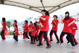 ダンスパフォーマンスの様子です