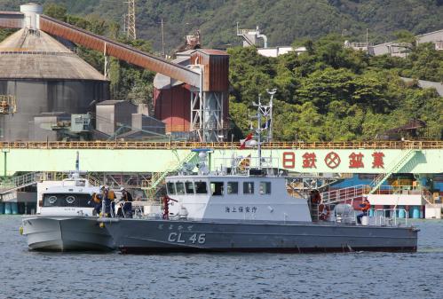 訓練では、津久見市消防本部を始め、津久見市消防団や臼杵市・佐伯市の消防本部、大分海上保安部、さらには、コスモス病院や大分中村病院、佐賀関病院の各DMAT、大分県医療政策課が参加しました