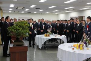 衛藤征士郎衆議院議員が来賓祝辞を述べられました