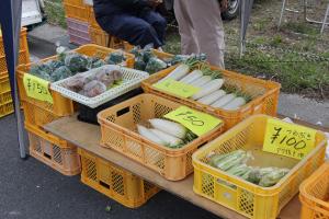 第2回つくみ軽トラ市の様子です