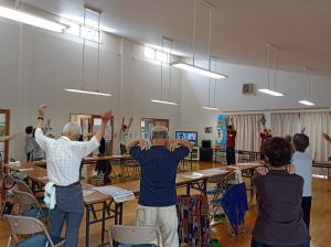 体操指導の様子
